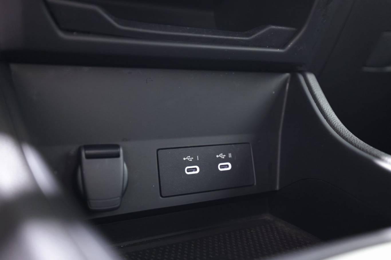RENAULT Captur 29