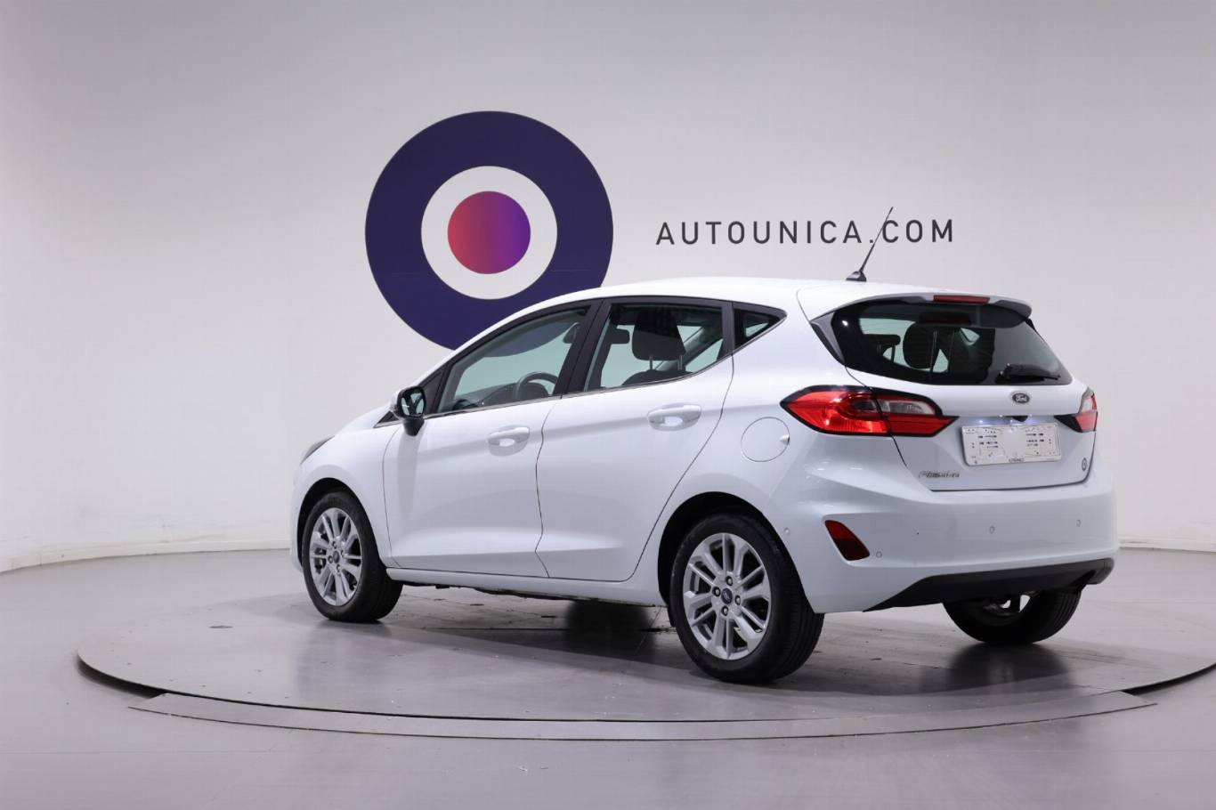 FORD Fiesta 16