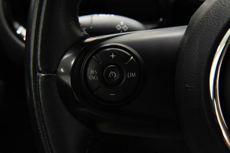 MINI Clubman 7