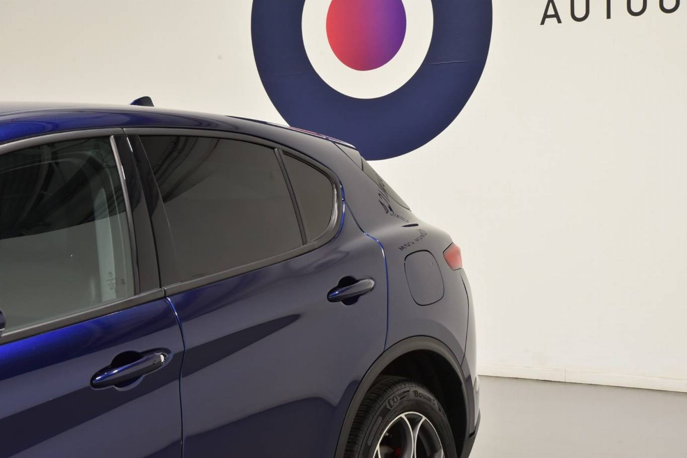 ALFA ROMEO Stelvio 38