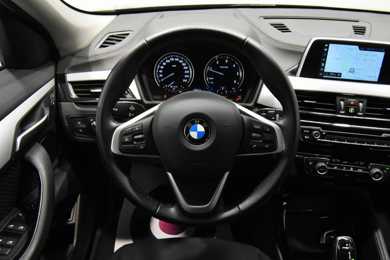 BMW X2 23
