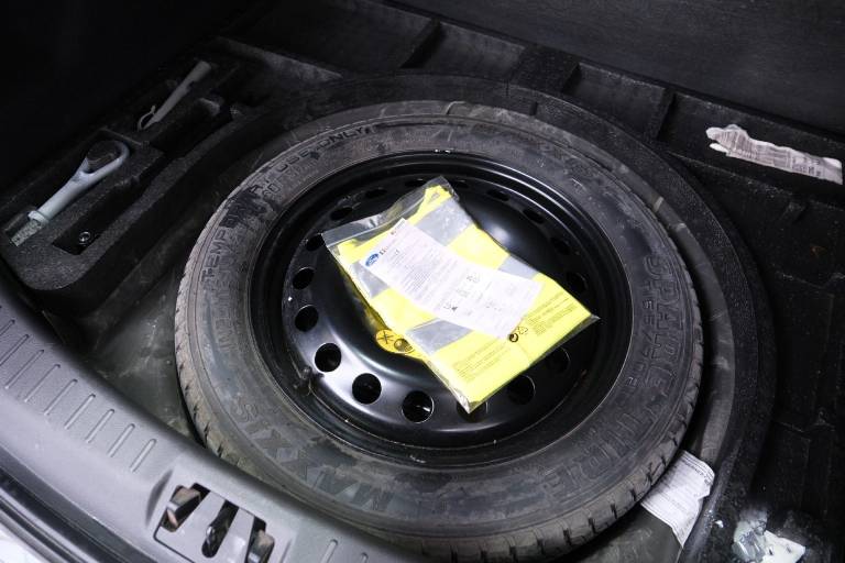 FORD Kuga 59