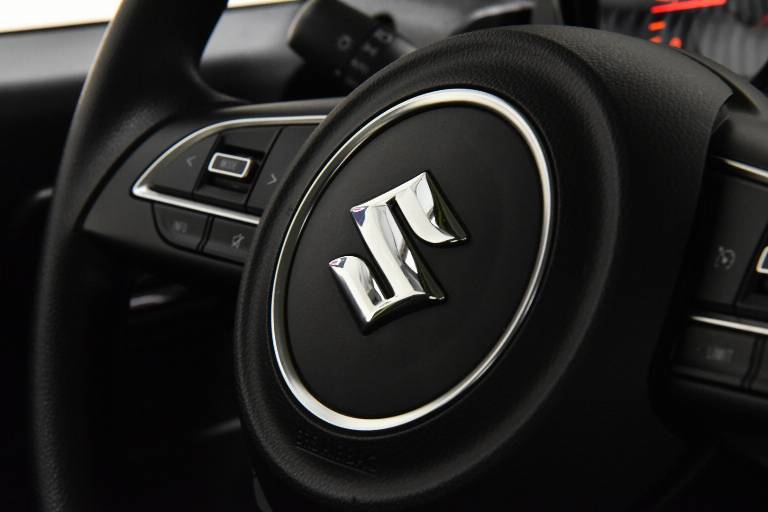 SUZUKI Jimny 11