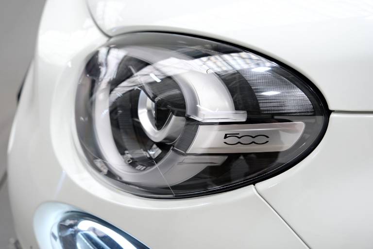 FIAT 500X 50
