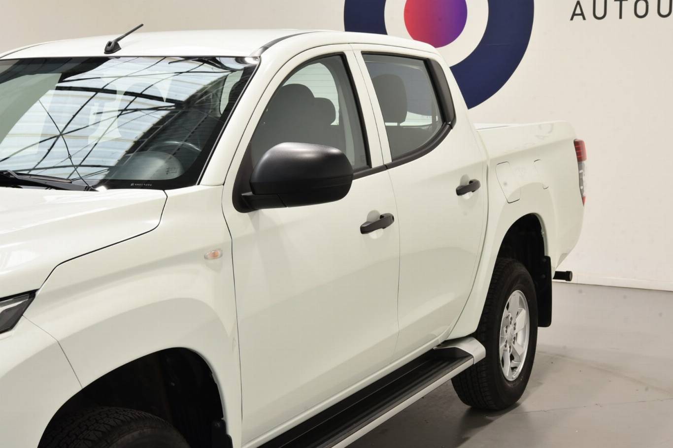 MITSUBISHI L200 42
