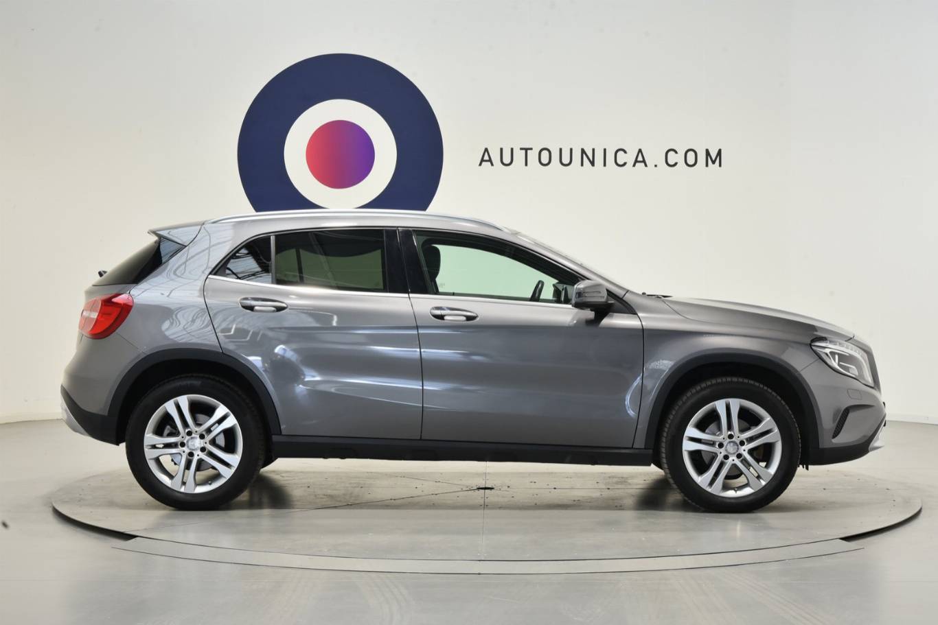 MERCEDES-BENZ GLA 200 31