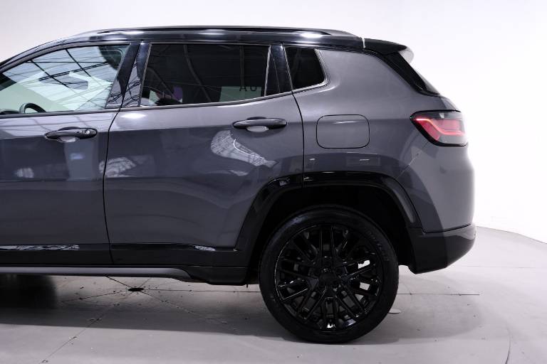 JEEP Compass 44
