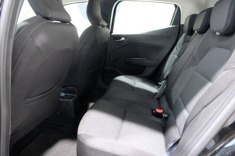 RENAULT Clio 35