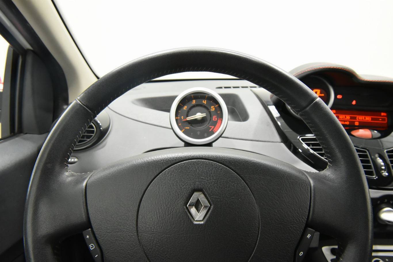 RENAULT Twingo 7