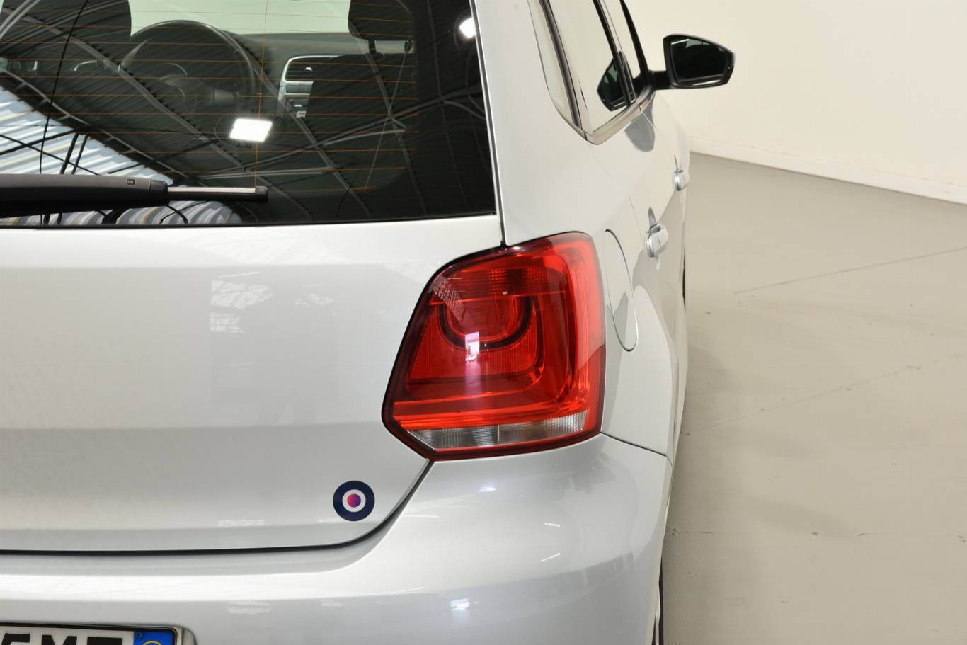 VOLKSWAGEN Polo 18