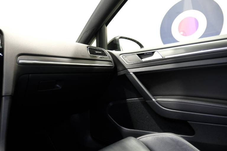 VOLKSWAGEN Golf GTD 35