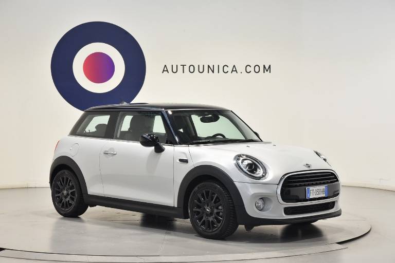MINI Cooper D 9