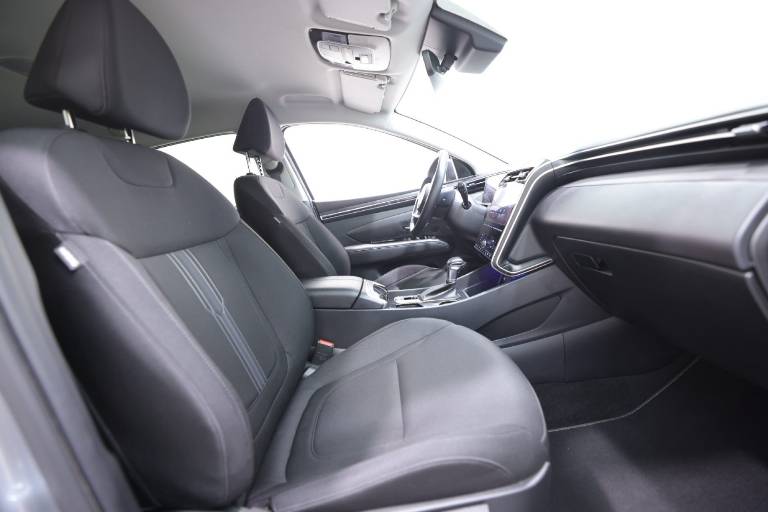 HYUNDAI Tucson 46