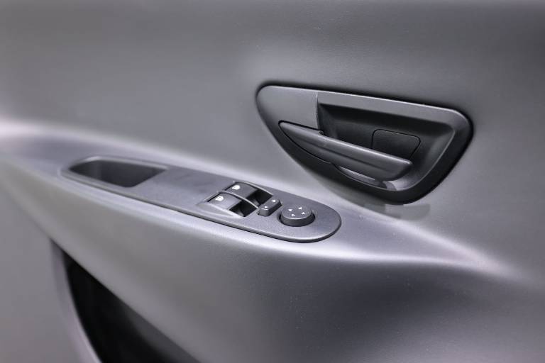 LANCIA Ypsilon 27