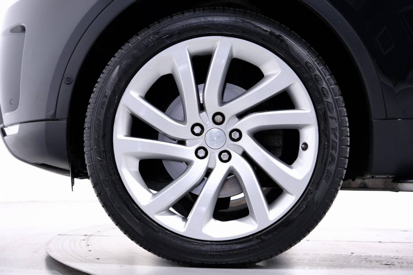 LAND ROVER Discovery 13