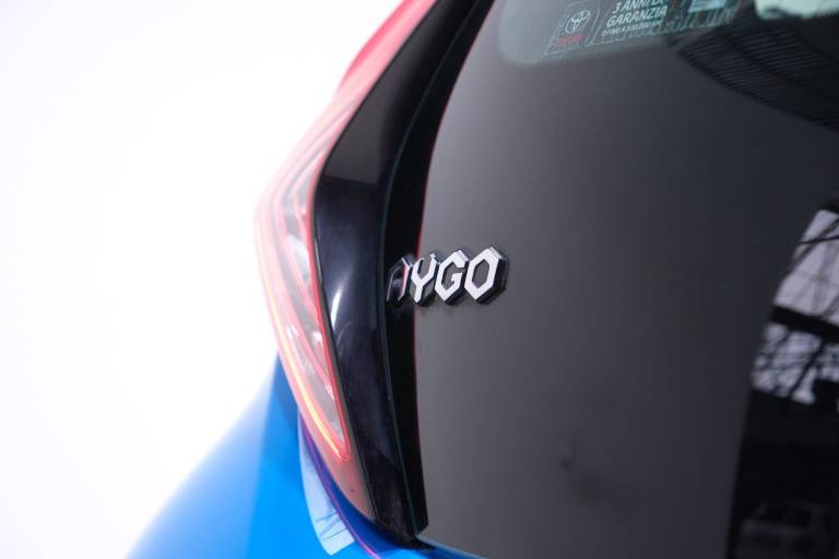 TOYOTA Aygo 51