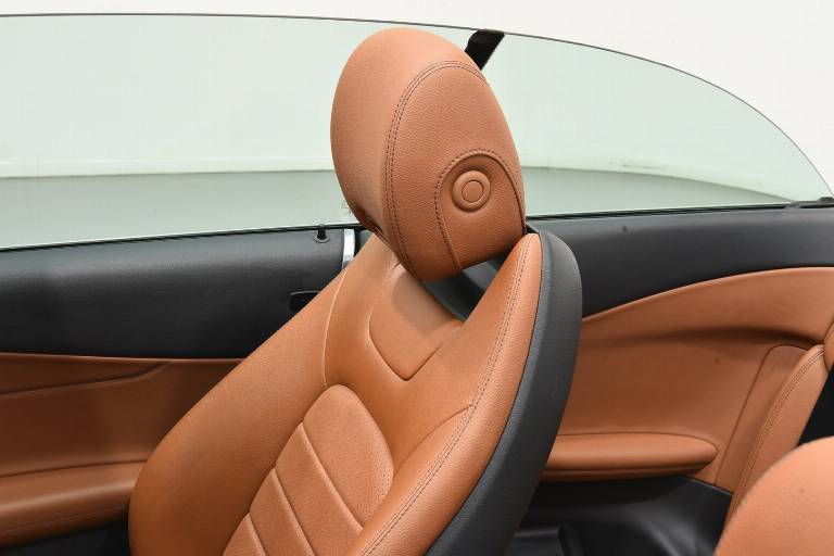 MERCEDES-BENZ C 220 20