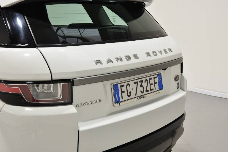 LAND ROVER Range Rover Evoque 46