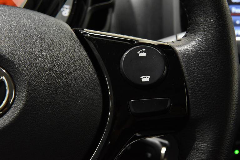 TOYOTA Aygo 8