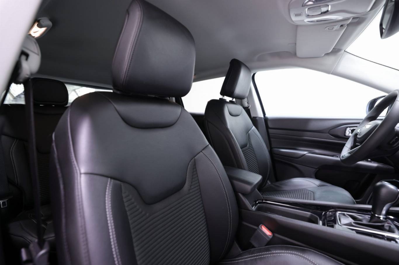 JEEP Compass 51