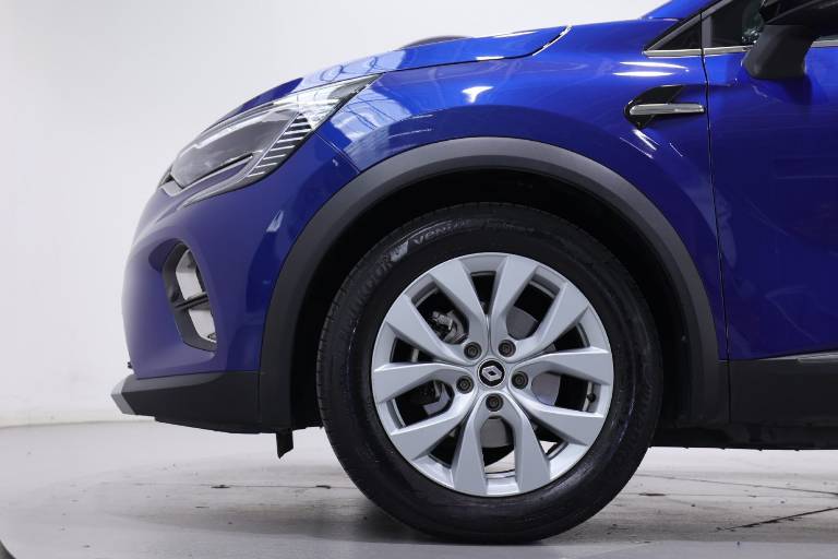 RENAULT Captur 17