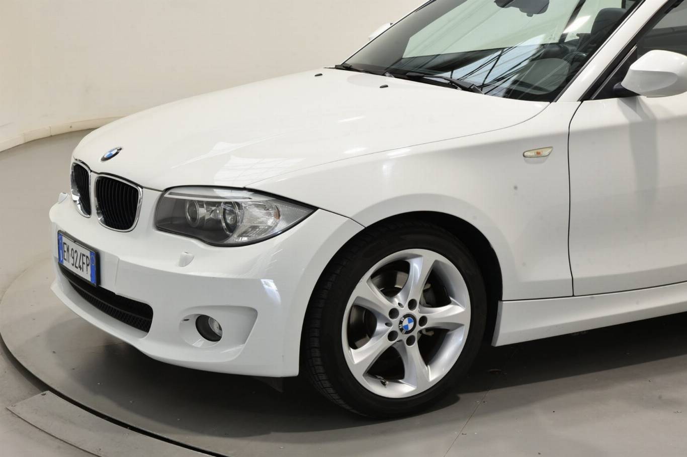 BMW 118 33