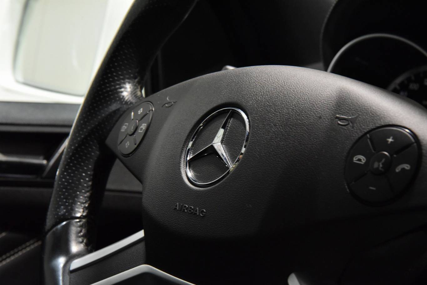 MERCEDES-BENZ ML 350 23