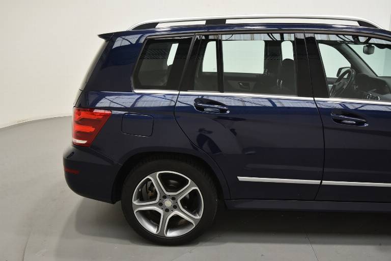 MERCEDES-BENZ GLK 220 50