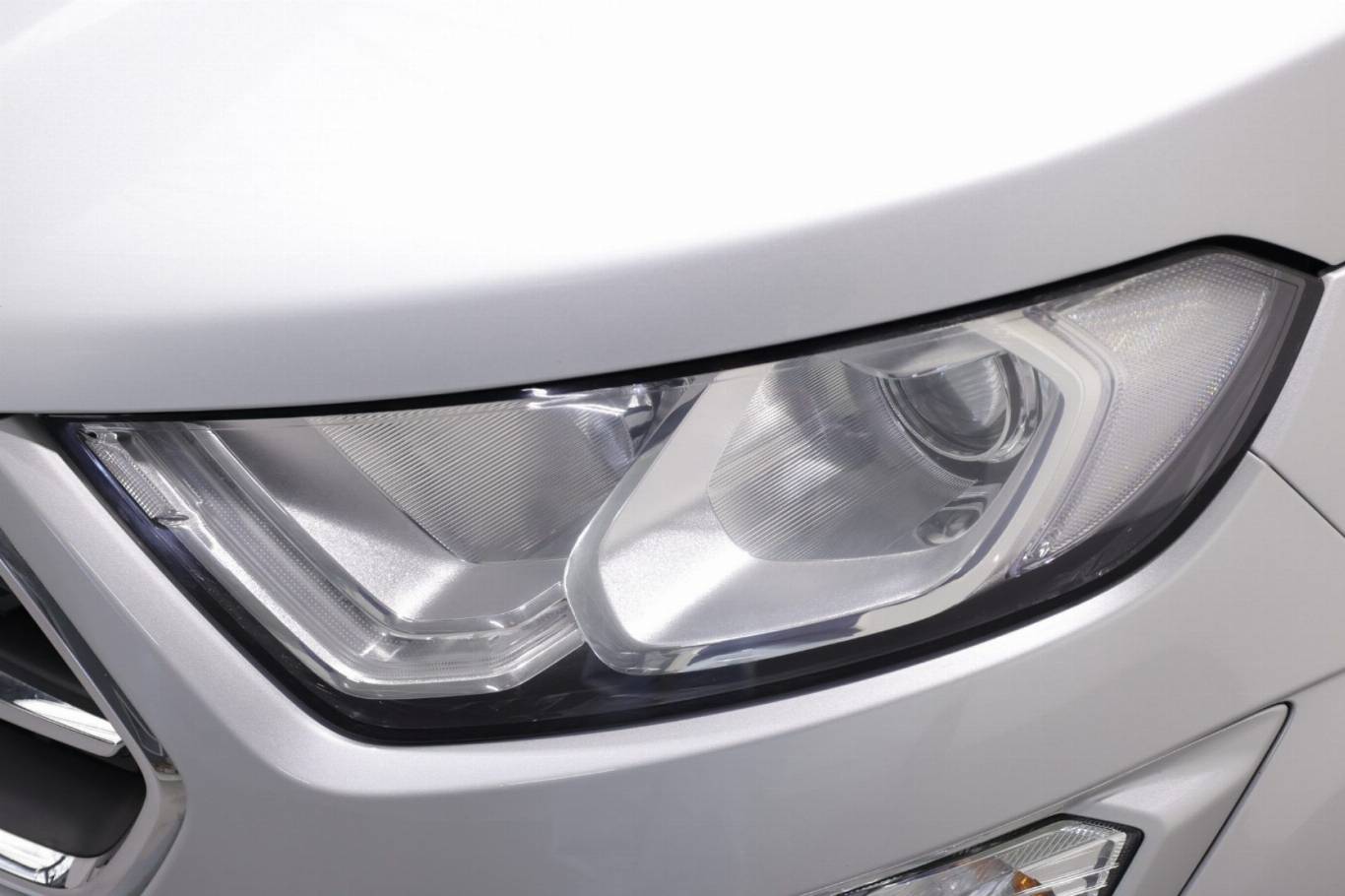 FORD EcoSport 42