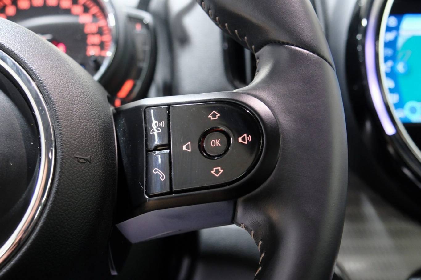 MINI Countryman 23