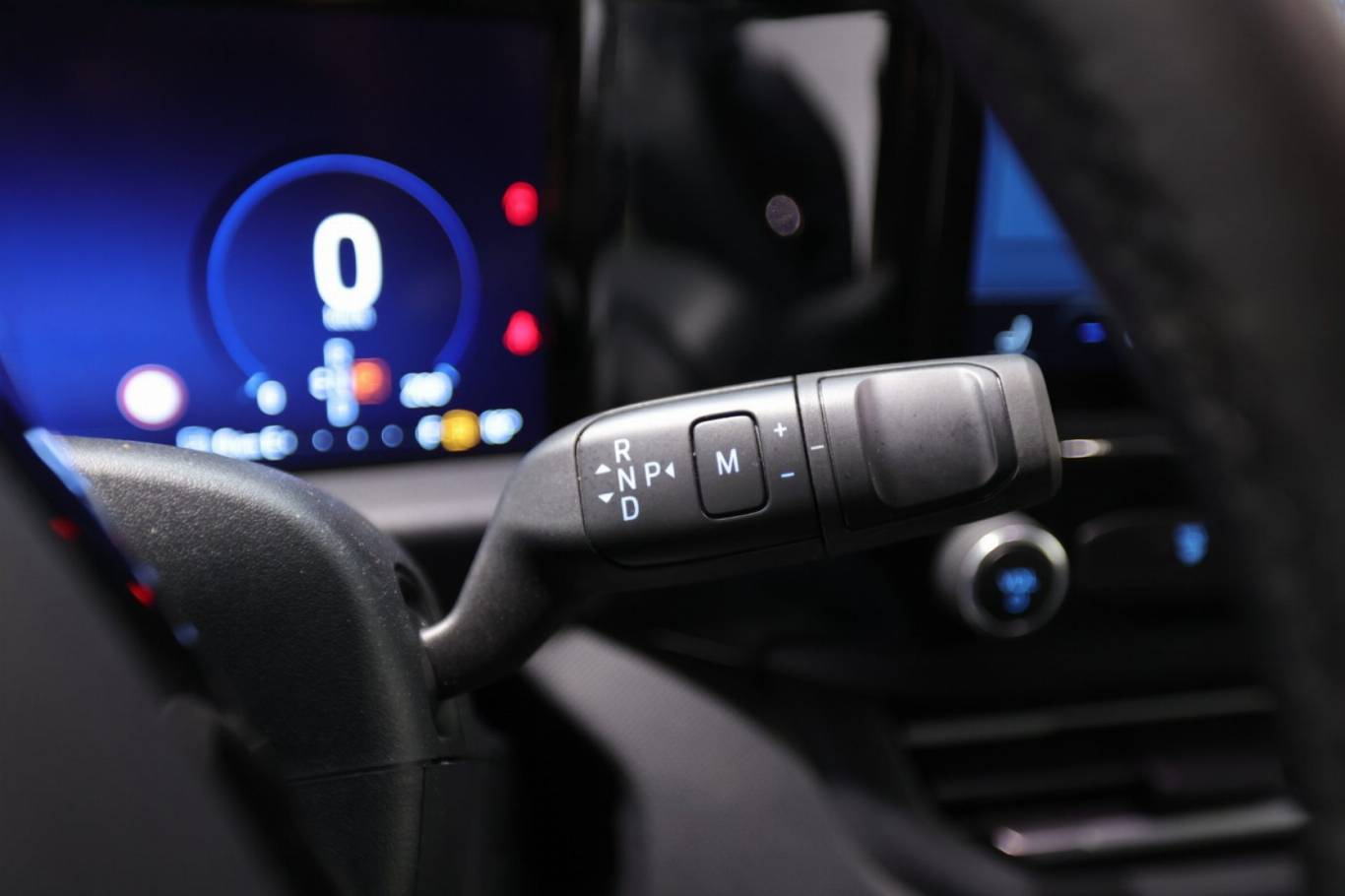 FORD Tourneo Custom 23