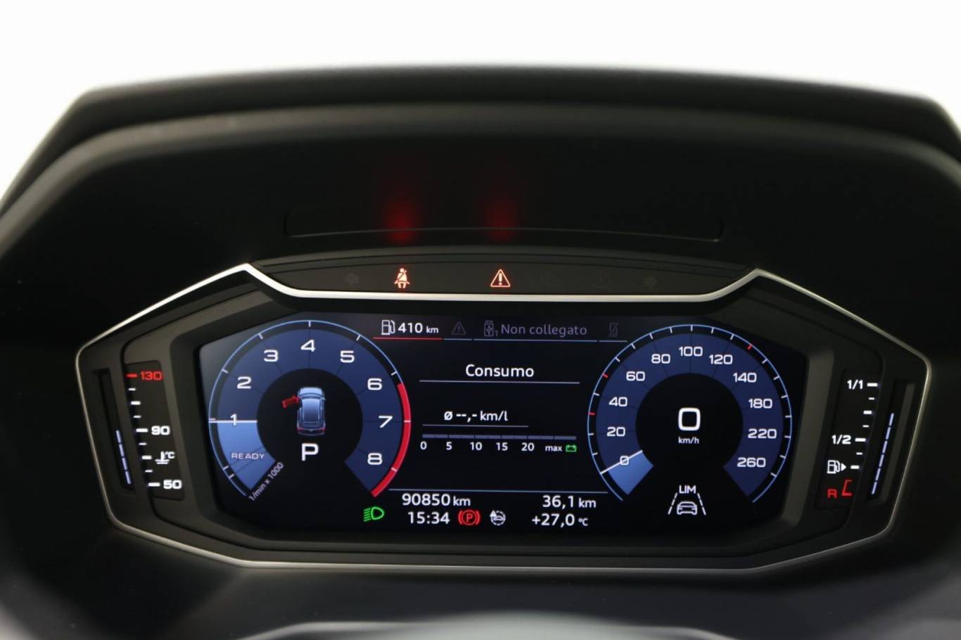 AUDI A1 8