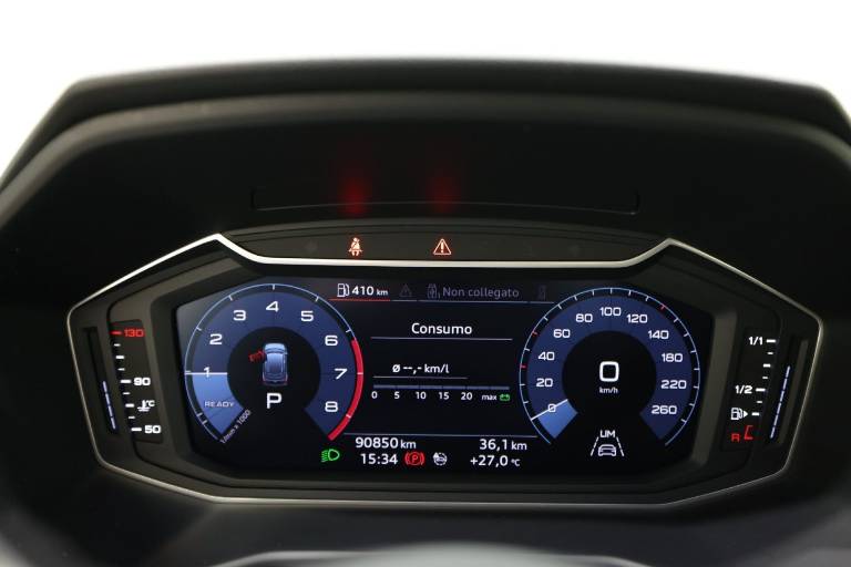 AUDI A1 8