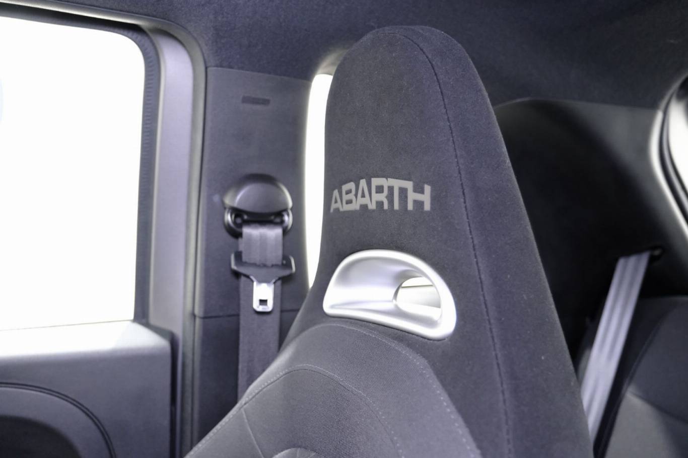 ABARTH 595 33