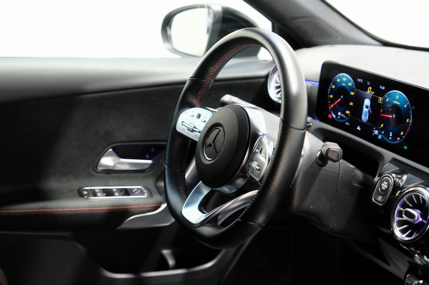 MERCEDES-BENZ A 200 59