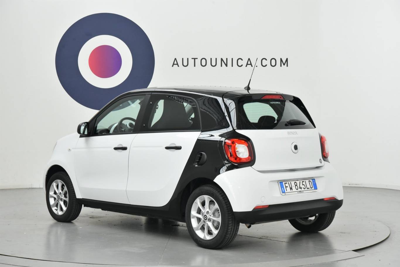 SMART ForFour 7