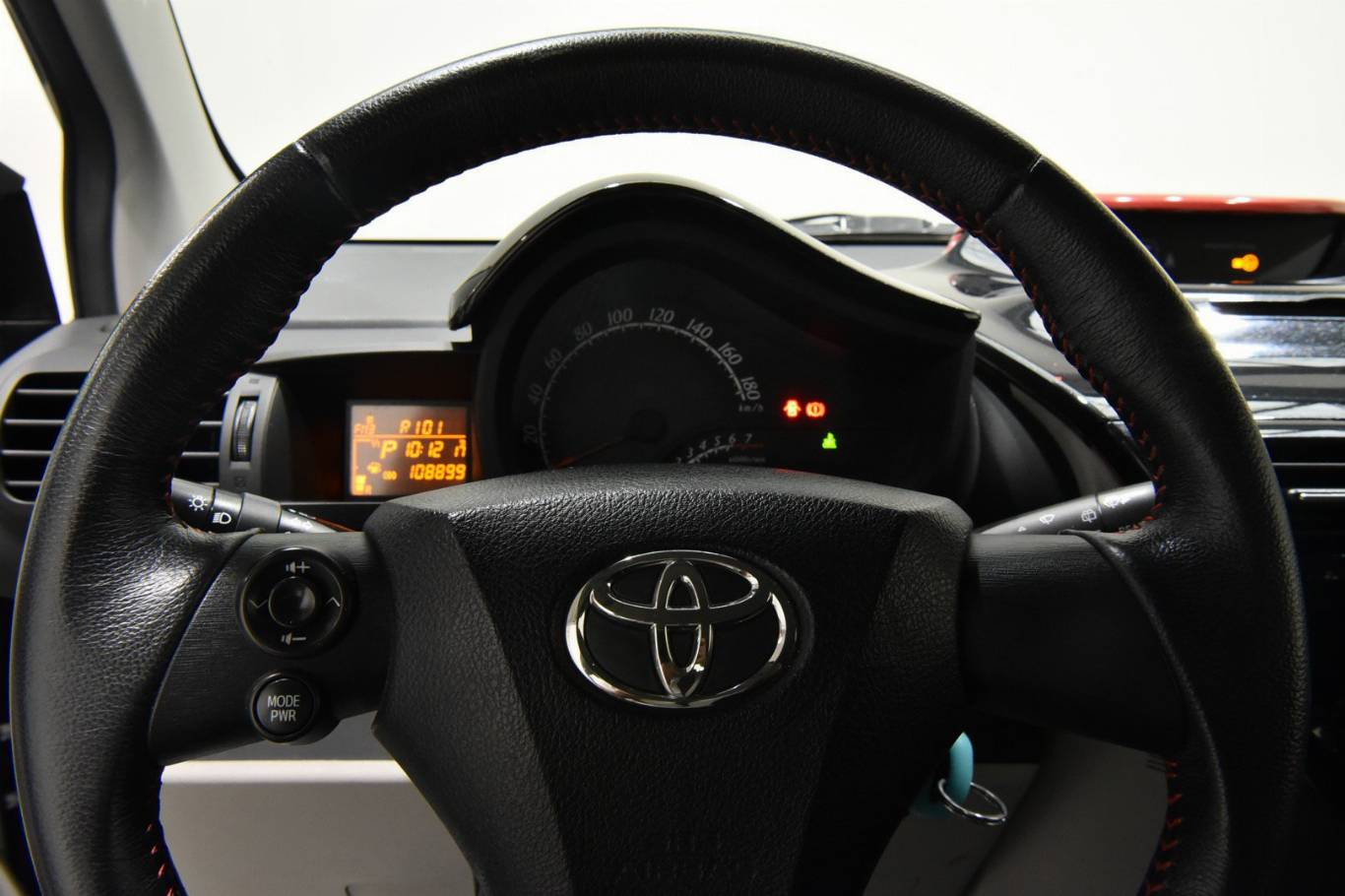 TOYOTA IQ 20