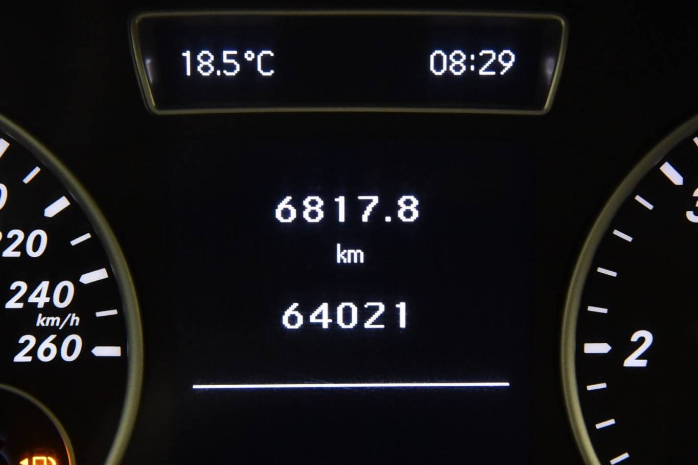 MERCEDES-BENZ A 180 10