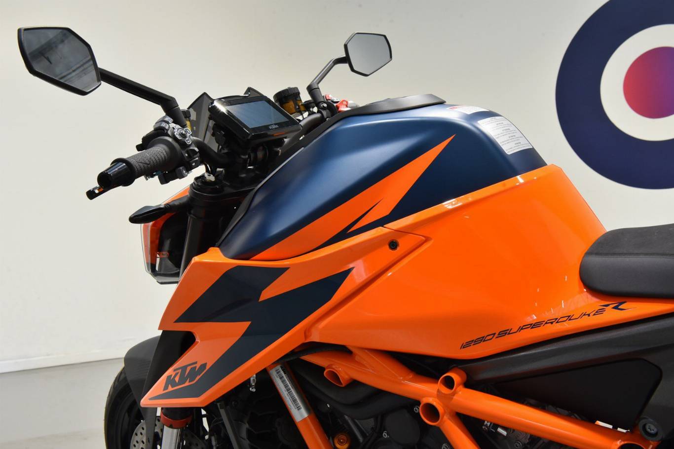 KTM 1290 Super Duke R 43