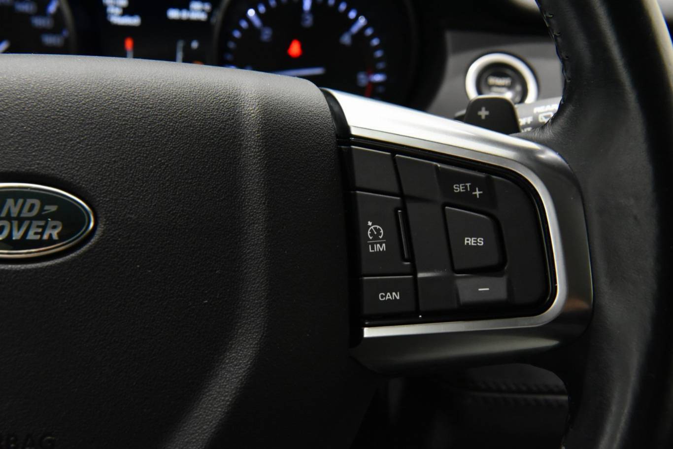 LAND ROVER Discovery Sport 8
