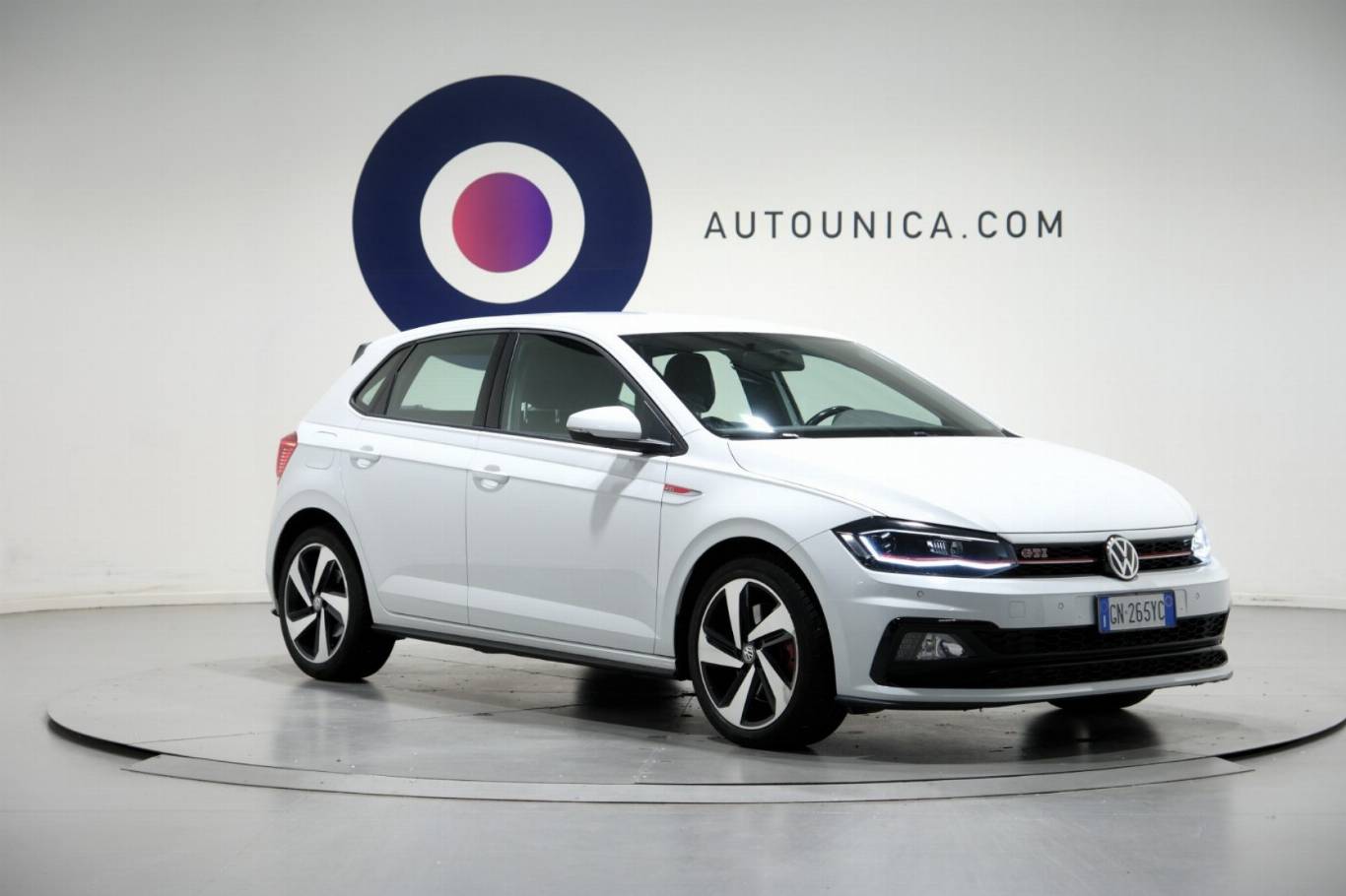 VOLKSWAGEN Polo GTI 3