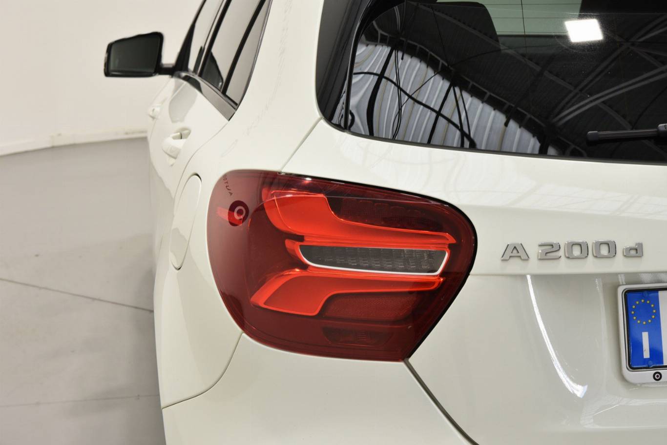 MERCEDES-BENZ A 200 39