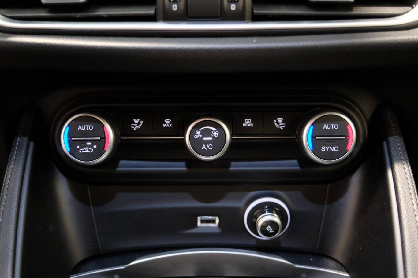 ALFA ROMEO Stelvio 67