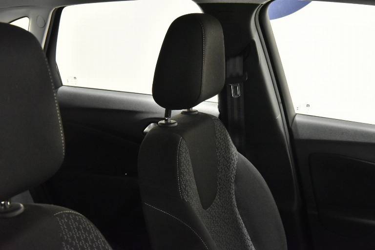 OPEL Crossland X 32