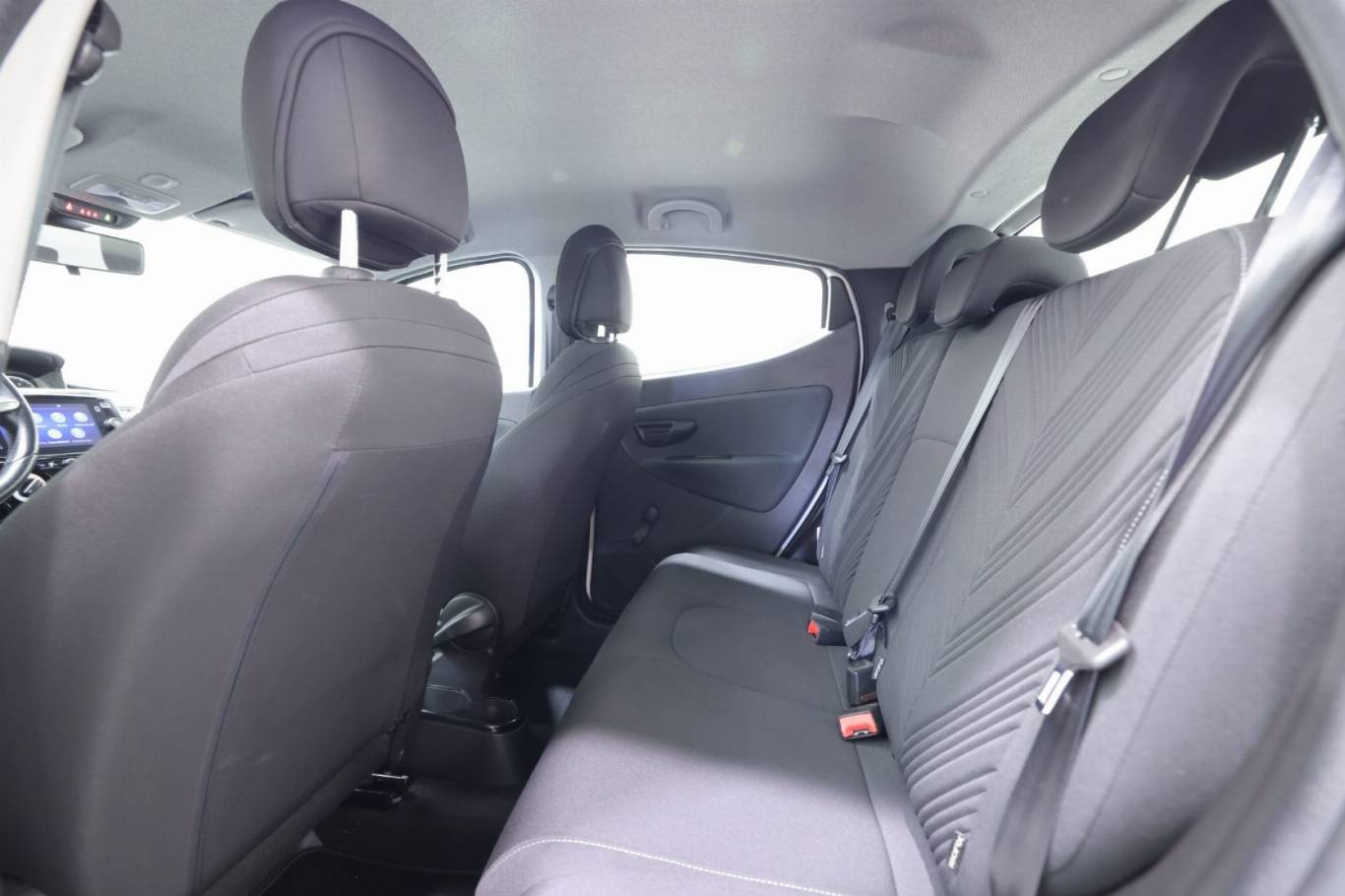 LANCIA Ypsilon 28