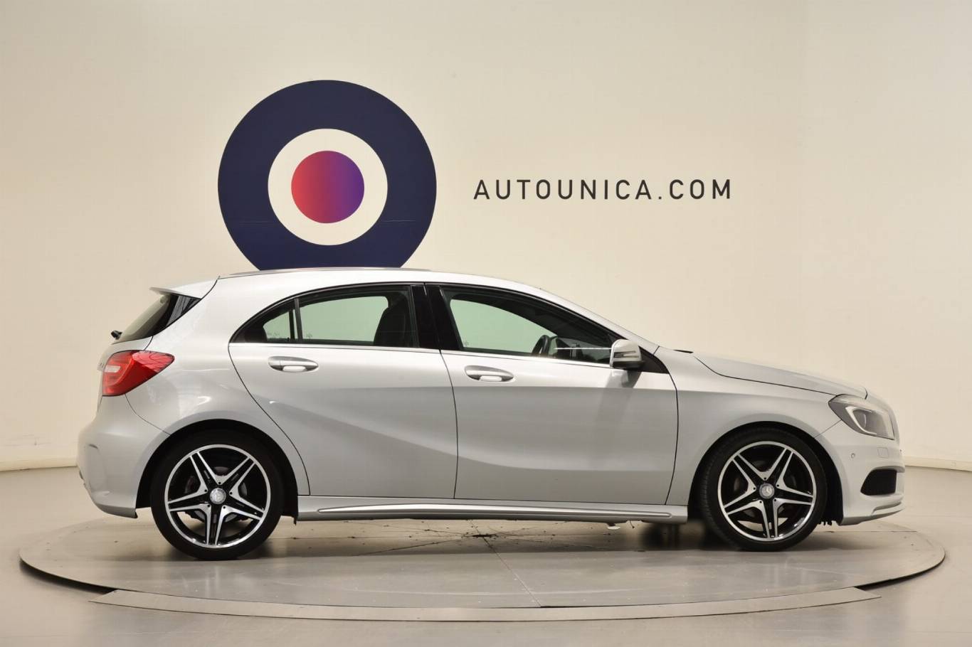 MERCEDES-BENZ A 180 27