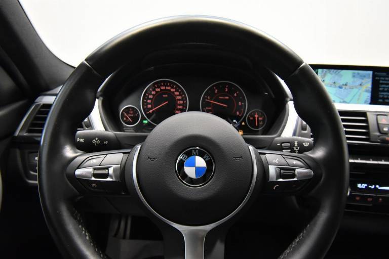 BMW 318 42