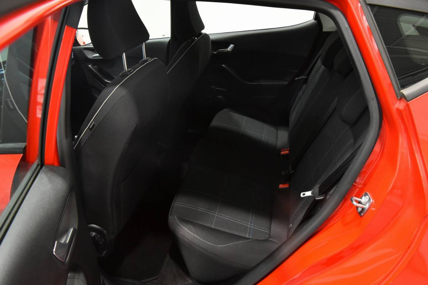 FORD Fiesta 17