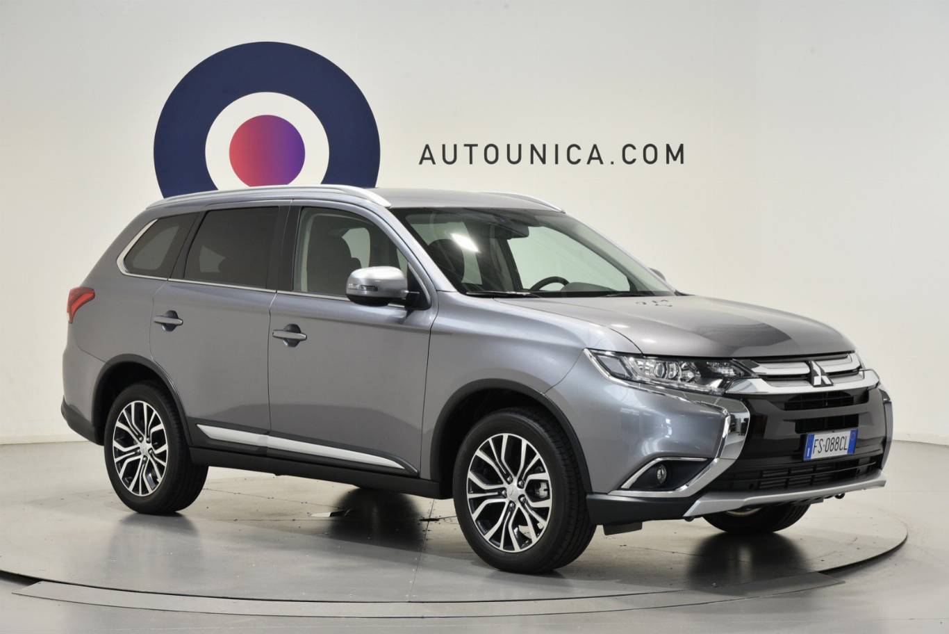 MITSUBISHI Outlander 42