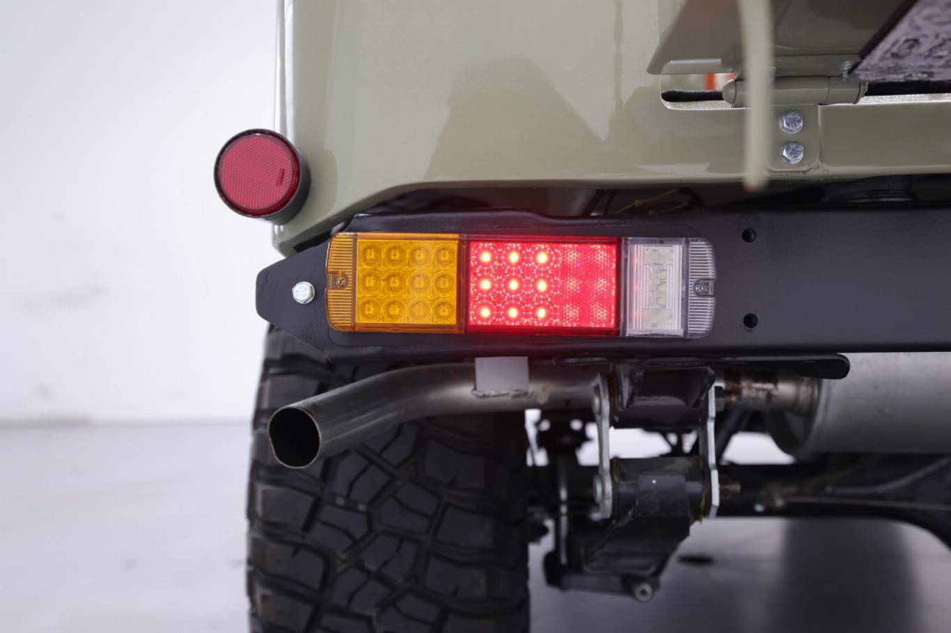 TOYOTA Land Cruiser 28